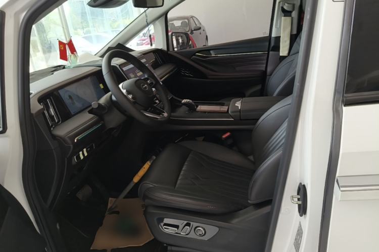 Used GAC Trumpchi M8 2024 Master Series 400T Ultimate Edition Left Front Seat