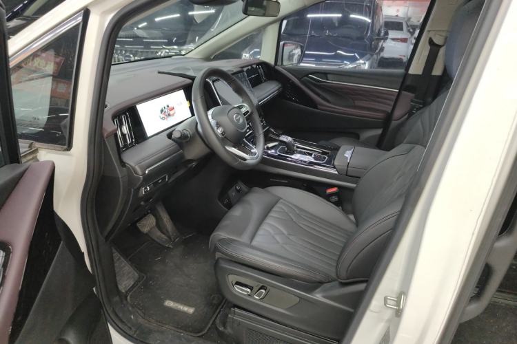 Used GAC Trumpchi M8 2024 Master Series 400T Prestige Edition Left Front Seat