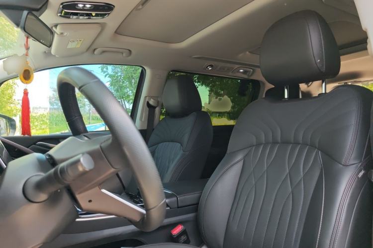 Used GAC Trumpchi M8 2024 Master Series 400T Prestige Edition Left Front Seat