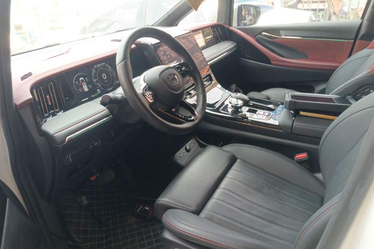 Used GAC Trumpchi M8 2024 Zongshi Series Dual-Motor Supreme Edition Left Front Seat