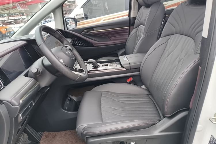 Used GAC Trumpchi M8 2024 Master Series 400T Ultimate Edition Left Front Seat