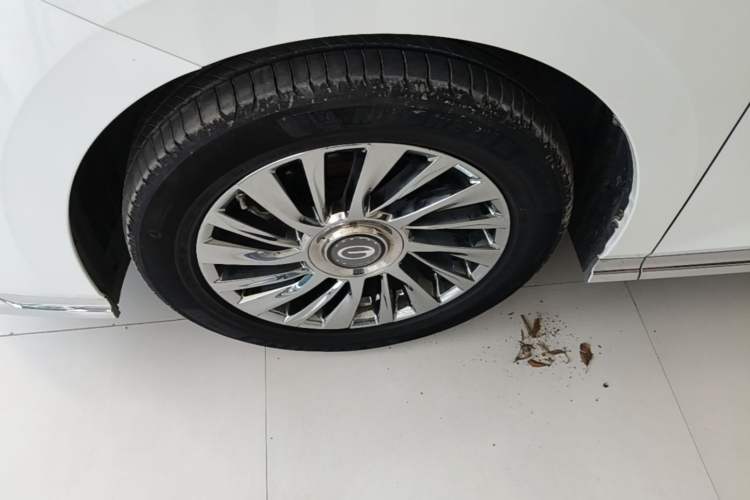 Used GAC Trumpchi M8 2024 Master Series 400T Ultimate Edition Left Front Wheel Hub