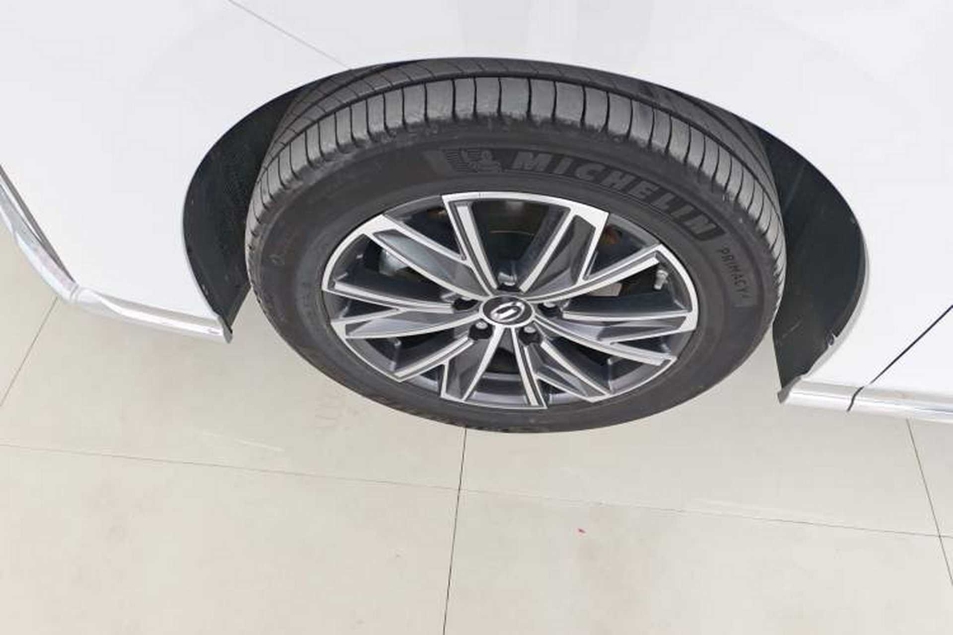 Used GAC Trumpchi M8 2024 Master Series 400T Ultimate Edition Left Front Wheel Hub