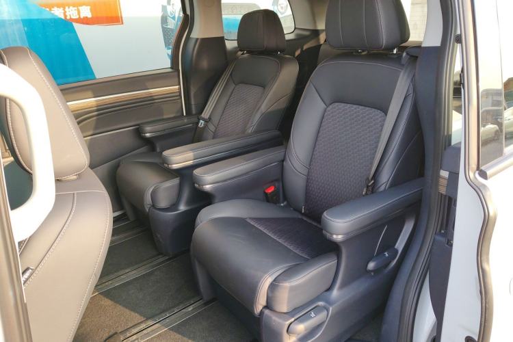 Used GAC Trumpchi M8 2024 Lingxiu Series 390T Luxury Edition Left Rear Seat