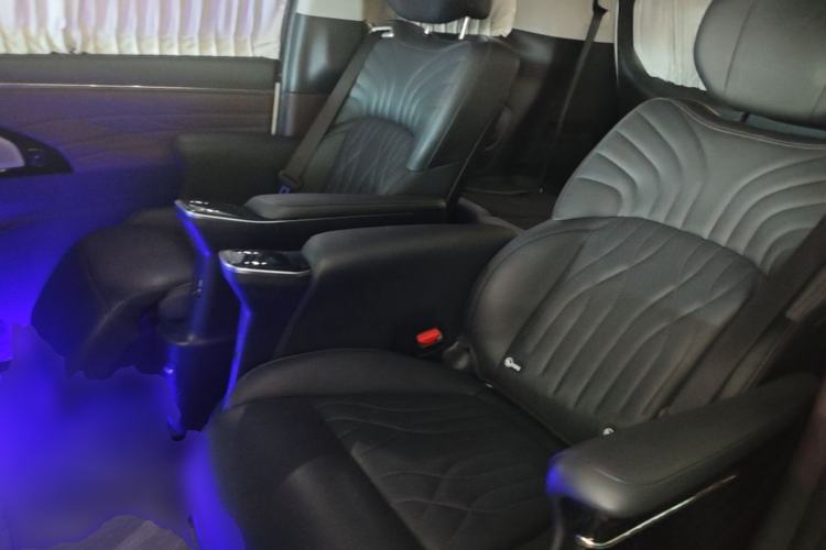 Used GAC Trumpchi M8 2024 Master Series 400T Ultimate Edition Left Rear Seat