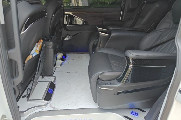 Used GAC Trumpchi M8 2024 Master Series Super Hybrid Edition Left Rear Seat