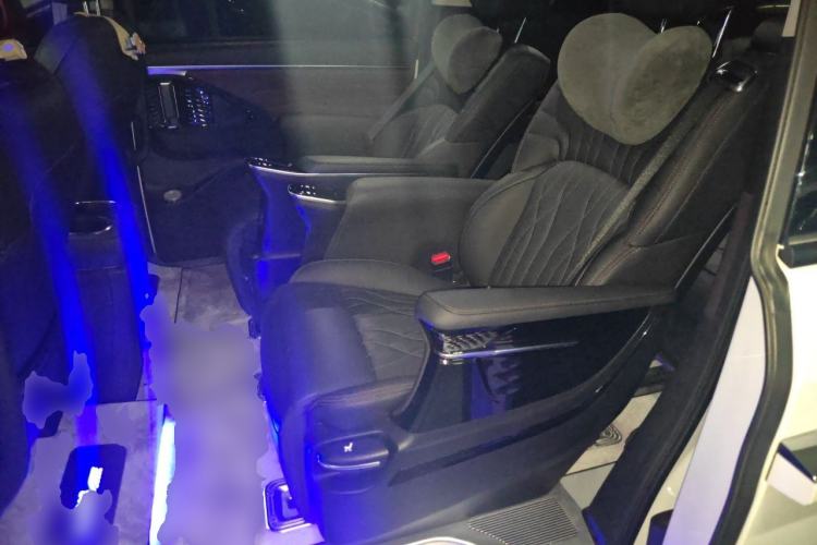 Used GAC Trumpchi M8 2024 Master Series 400T Prestige Edition Left Rear Seat