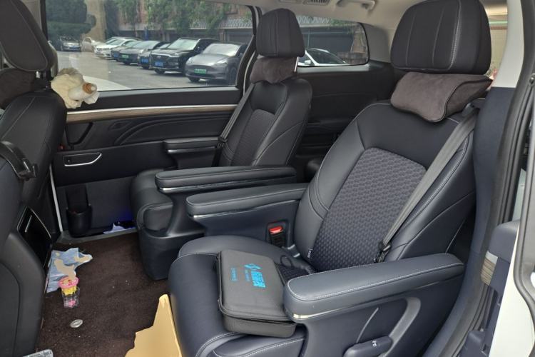 Used GAC Trumpchi M8 2024 Lingxiu Series 390T Luxury Edition Left Rear Seat