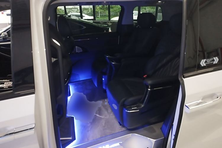 Used GAC Trumpchi M8 2024 Master Series 400T Ultimate Edition Left Rear Seat
