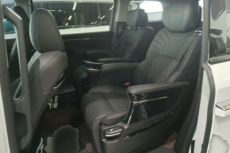 Used GAC Trumpchi M8 2024 Master Series 400T Ultimate Edition Left Rear Seat