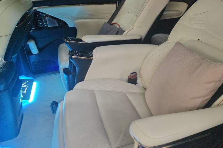 Used GAC Trumpchi M8 2024 Zongshi Series 400T Pioneer Edition Left Rear Seat