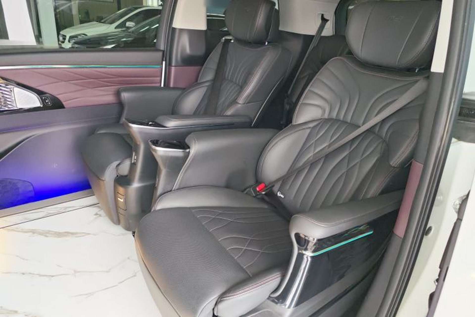 Used GAC Trumpchi M8 2024 Master Series 400T Ultimate Edition Left Rear Seat