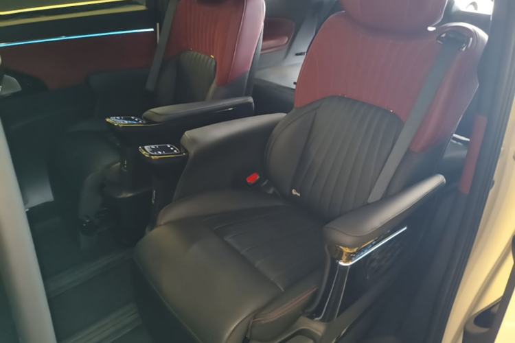 Used GAC Trumpchi M8 2024 Zongshi Series 400T Ultimate Edition Left Rear Seat