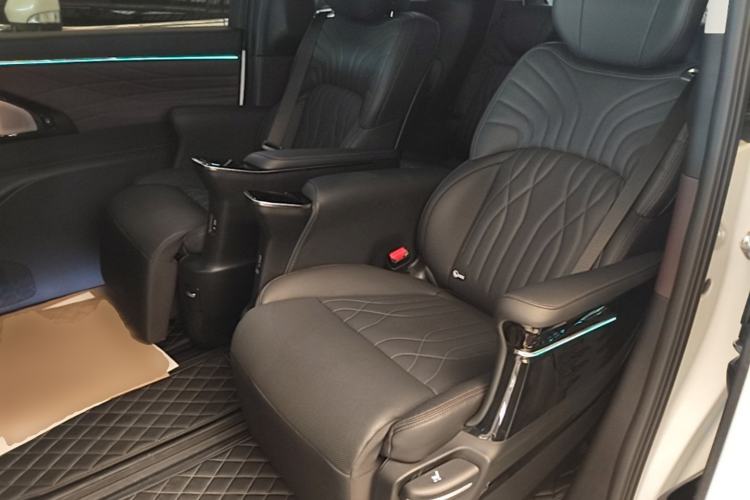 Used GAC Trumpchi M8 2024 Master Series 400T Ultimate Edition Left Rear Seat