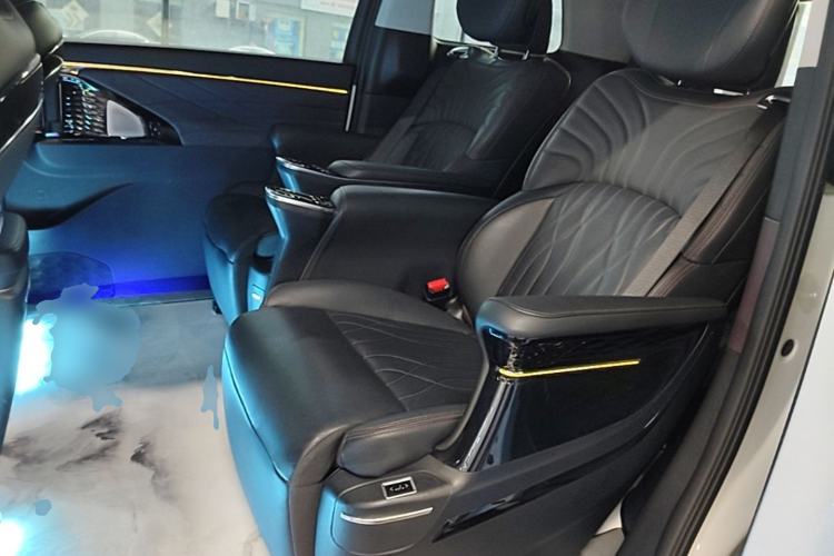 Used GAC Trumpchi M8 2024 Master Series 400T Ultimate Edition Left Rear Seat