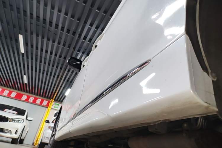 Used GAC Trumpchi M8 2024 Lingxiu Series 390T Deluxe Edition Left Side Sill