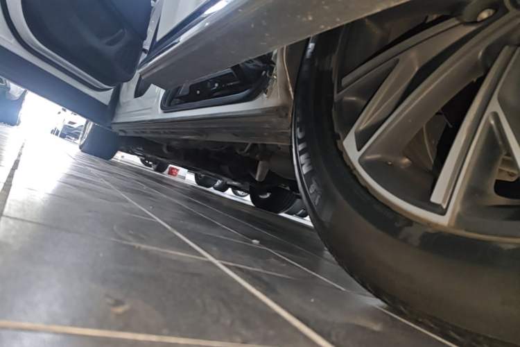Used GAC Trumpchi M8 2024 Master Series 400T Ultimate Edition Left Side Sill