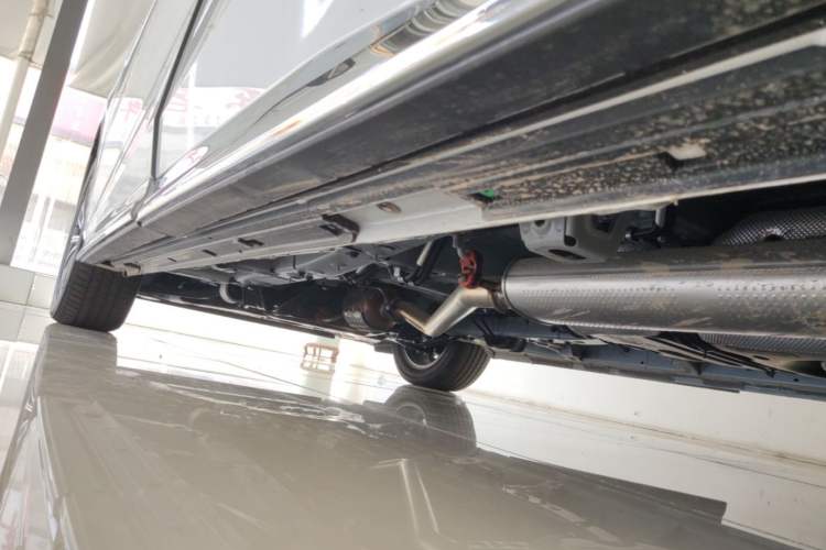 Used GAC Trumpchi M8 2024 Master Series 400T Prestige Edition Left Side Sill