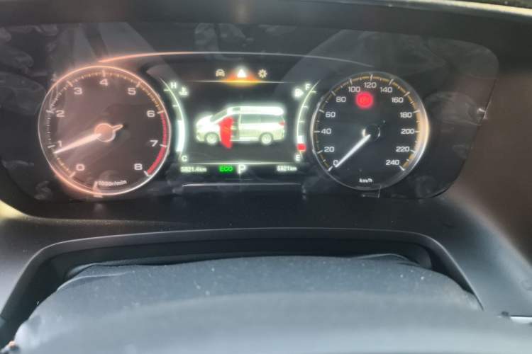 Used GAC Trumpchi M8 2024 Lingxiu Series 390T Deluxe Edition Odometer Close Up