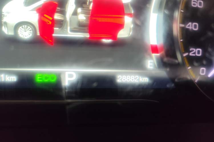 Used GAC Trumpchi M8 2024 Lingxiu Series 390T Luxury Edition Odometer Close Up