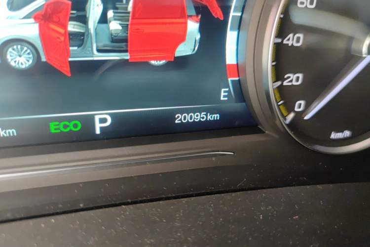 Used GAC Trumpchi M8 2024 Lingxiu Series 390T Luxury Edition Odometer Close Up