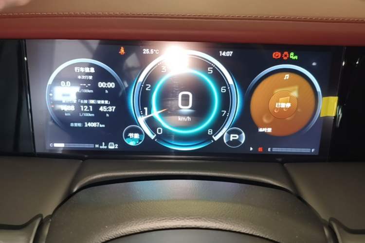 Used GAC Trumpchi M8 2024 Zongshi Series 400T Ultimate Edition Odometer Close Up
