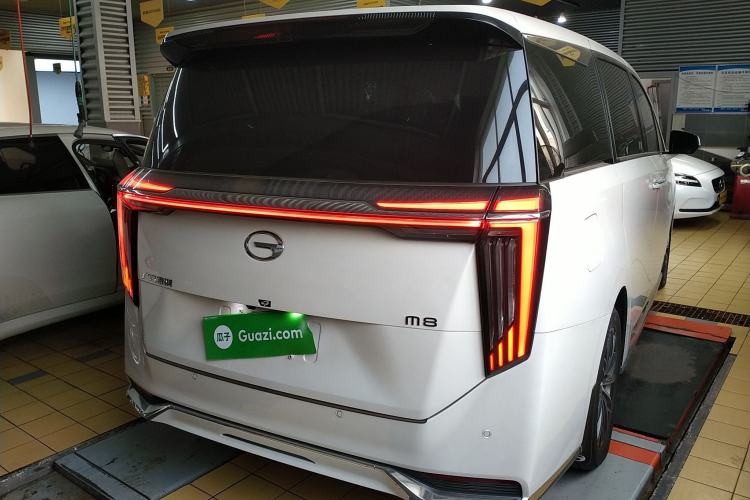 Used GAC Trumpchi M8 2024 Master Series 400T Prestige Edition Rear Right 45 Deg