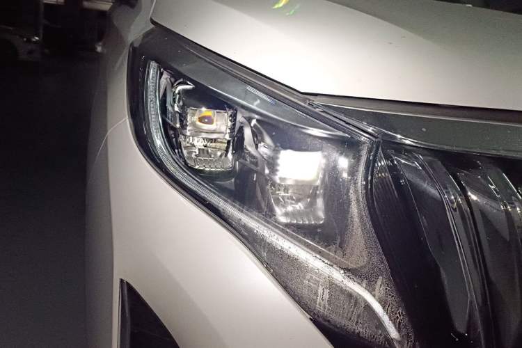 Used GAC Trumpchi M8 2024 Lingxiu Series 390T Luxury Edition Right Front Headlight
