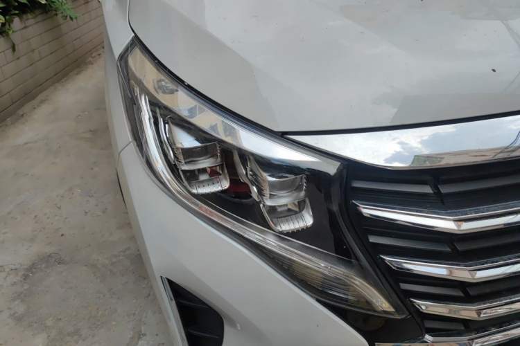 Used GAC Trumpchi M8 2024 Lingxiu Series 390T Luxury Edition Right Front Headlight