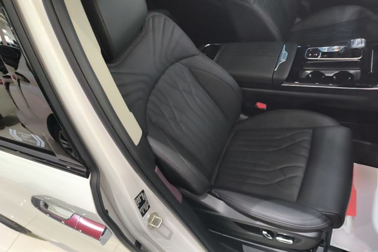 Used GAC Trumpchi M8 2024 Master Series 400T Ultimate Edition Right Front Seat