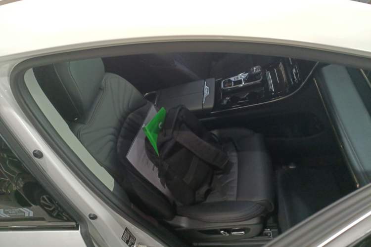 Used GAC Trumpchi M8 2024 Master Series 400T Ultimate Edition Right Front Seat
