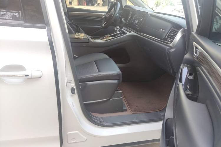Used GAC Trumpchi M8 2024 Lingxiu Series 390T Luxury Edition Right Front Seat