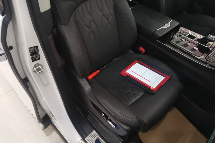 Used GAC Trumpchi M8 2024 Master Series 400T Ultimate Edition Right Front Seat
