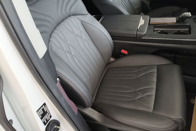 Used GAC Trumpchi M8 2024 Master Series 400T Ultimate Edition Right Front Seat