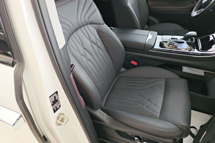Used GAC Trumpchi M8 2024 Master Series 400T Ultimate Edition Right Front Seat