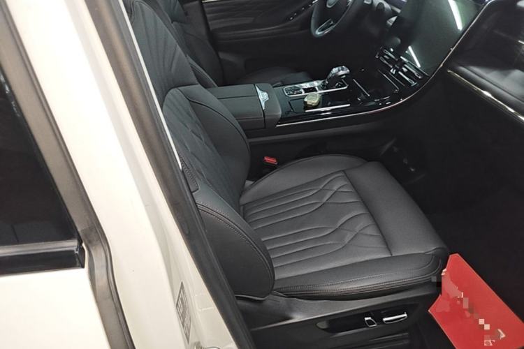 Used GAC Trumpchi M8 2024 Master Series 400T Ultimate Edition Right Front Seat