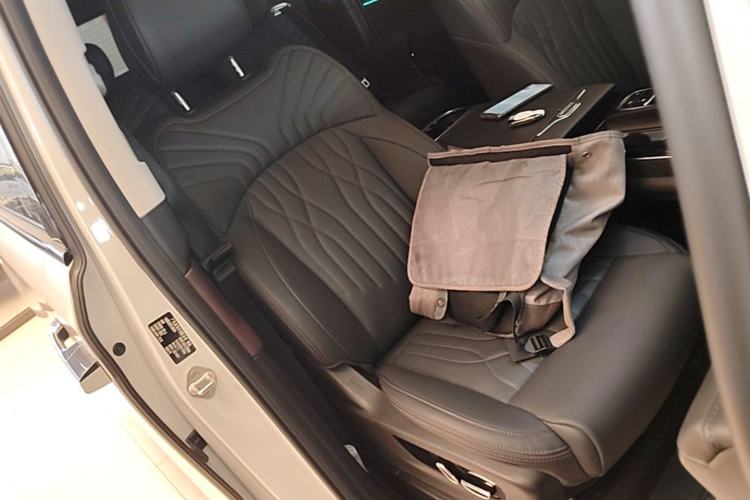 Used GAC Trumpchi M8 2024 Master Series 400T Ultimate Edition Right Front Seat