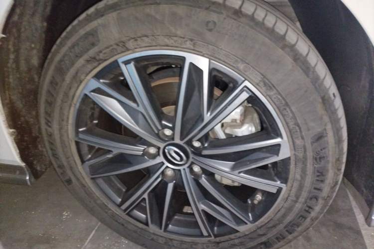 Used GAC Trumpchi M8 2024 Master Series 400T Ultimate Edition Right Front Wheel Hub