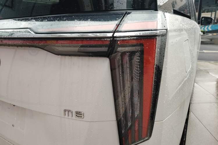 Used GAC Trumpchi M8 2024 Master Series 400T Prestige Edition Right Rear Taillight