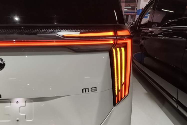Used GAC Trumpchi M8 2024 Master Series 400T Prestige Edition Right Rear Taillight