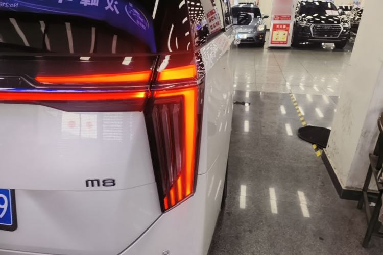 Used GAC Trumpchi M8 2024 Master Series 400T Prestige Edition Right Rear Taillight