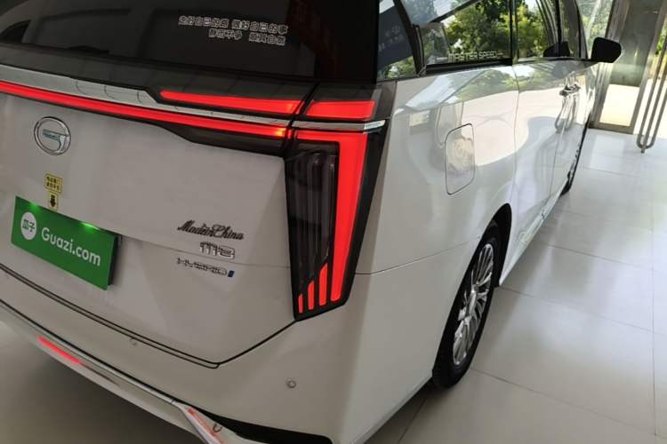 Used GAC Trumpchi M8 2024 Master Series 400T Ultimate Edition Right Rear Taillight