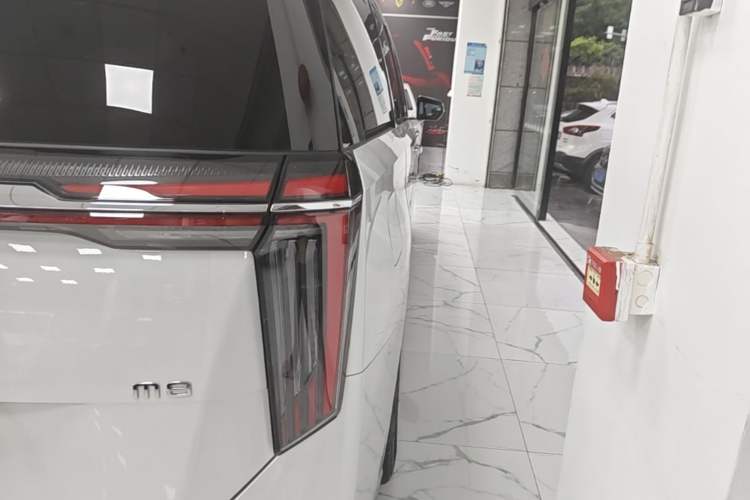 Used GAC Trumpchi M8 2024 Master Series 400T Ultimate Edition Right Rear Taillight