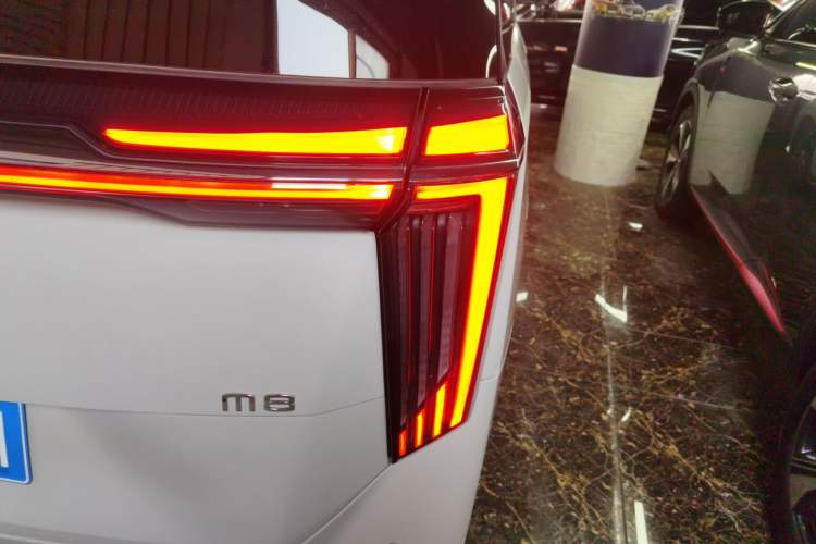 Used GAC Trumpchi M8 2024 Master Series 400T Prestige Edition Right Rear Taillight