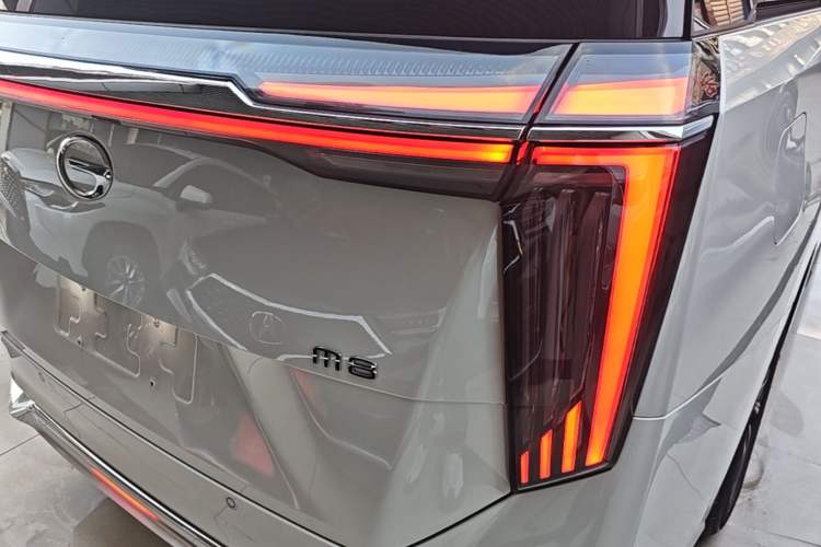 Used GAC Trumpchi M8 2024 Master Series 400T Ultimate Edition Right Rear Taillight