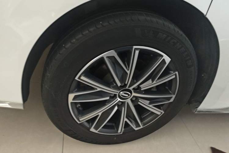 Used GAC Trumpchi M8 2024 Master Series 400T Ultimate Edition Right Rear Wheel Hub