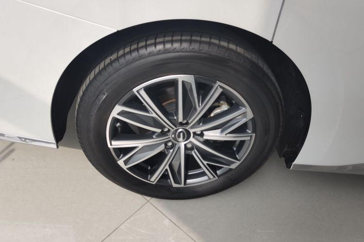 Used GAC Trumpchi M8 2024 Master Series 400T Prestige Edition Right Rear Wheel Hub