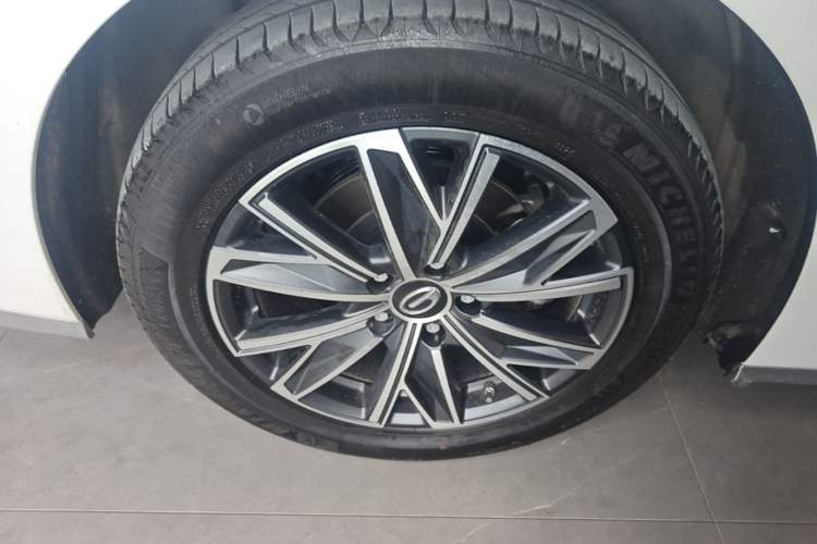 Used GAC Trumpchi M8 2024 Master Series 400T Ultimate Edition Right Rear Wheel Hub