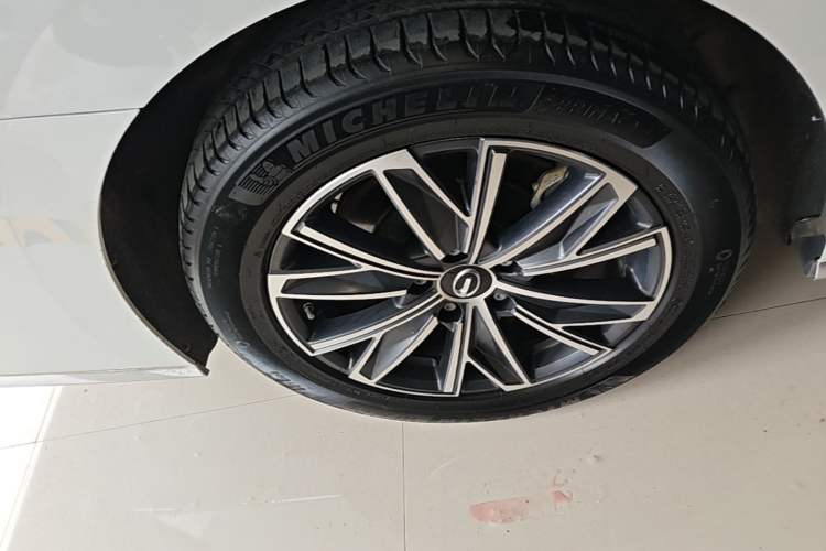 Used GAC Trumpchi M8 2024 Master Series Super Hybrid Edition Right Rear Wheel Hub
