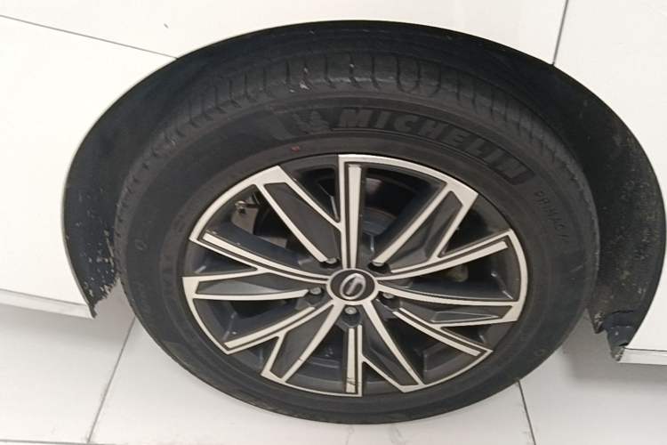 Used GAC Trumpchi M8 2024 Master Series 400T Ultimate Edition Right Rear Wheel Hub